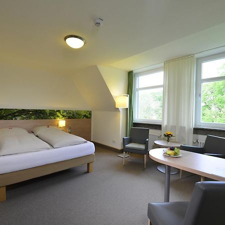 Tagungszentrum Schmerlenbach Hösbach Exterior foto